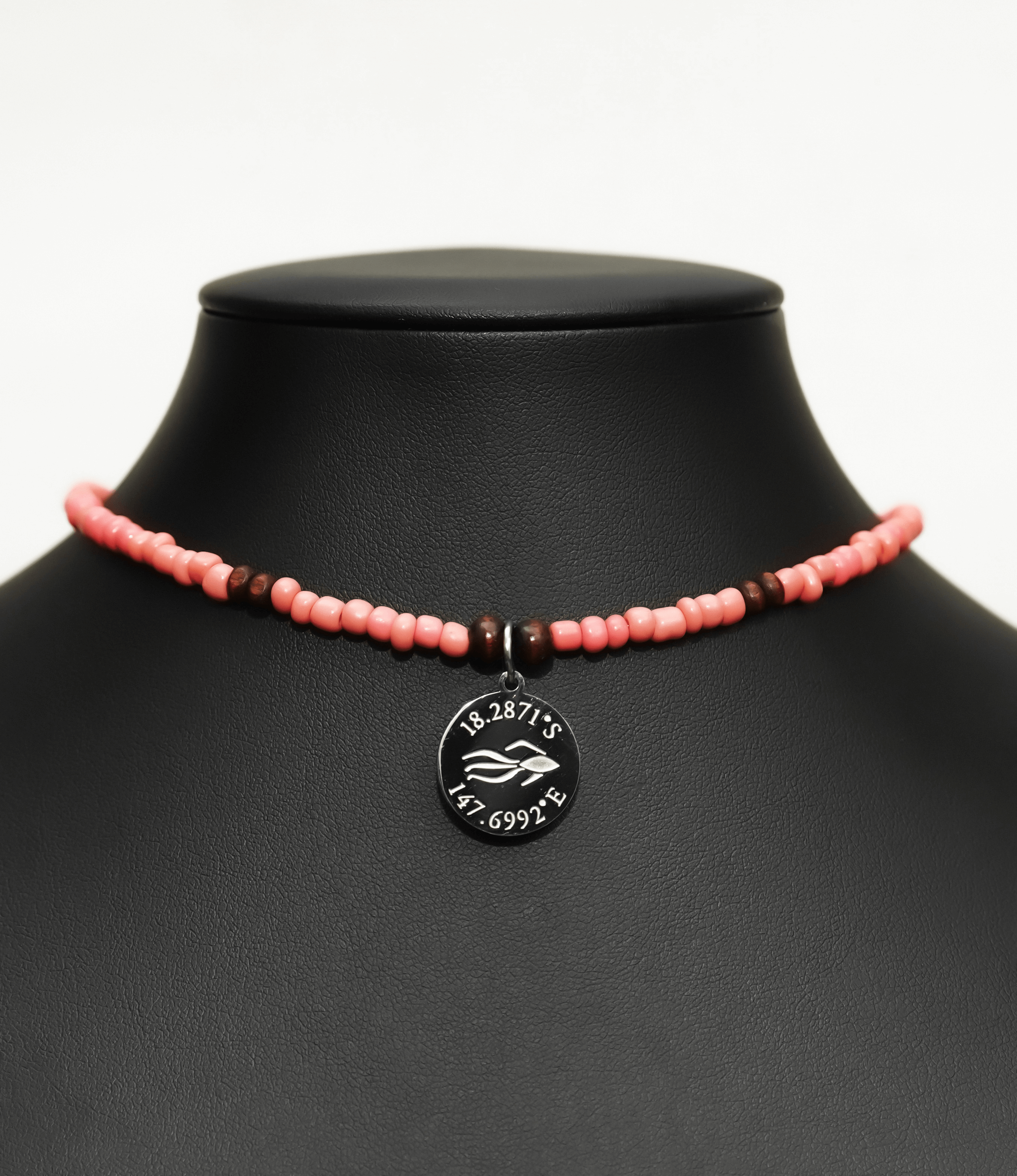 bead necklace, seed bead choker necklace, seed beaded choker necklace, coral seed bead choker necklace, coral seed bead choker necklace, coral seed beaded choker necklace, choker, chokers, beaded pattern necklace, beaded pattern choker, seed bead necklace