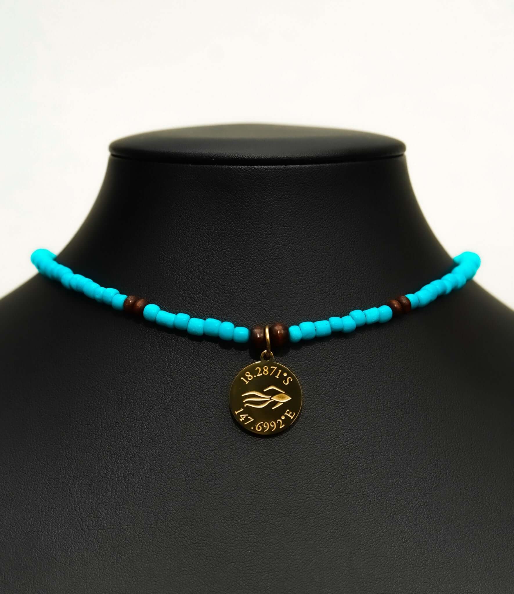 choker, chokers, choker necklace, turquoise necklace, turquoise choker, blue choker, blue necklace, beaded pattern necklace, beaded pattern choker, seed bead necklace, seed bead choker, seed beaded choker, turquoise chokers, turquoise jewelry, blue neckla